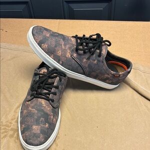 Vans Men's Black and Brown Patterned Sneakers